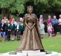 HM Queen Elizabeth II bronze at Romsey Abbey